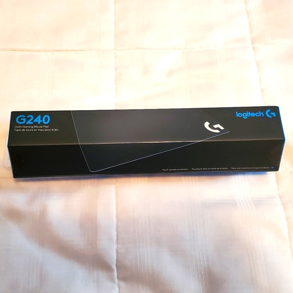 LOGITECH G240 Gamers Mouse Pad, Cloth - New in Box - Picture 1 of 6